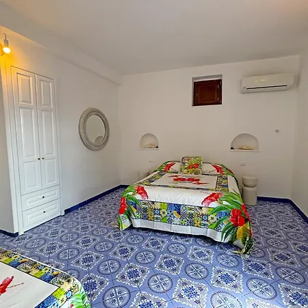 Casa Ambra Ferienhaus Panarea